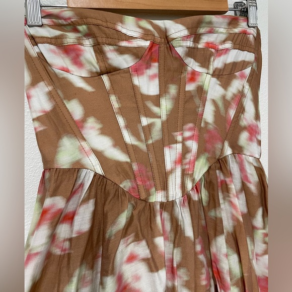 Bardot Lola Corset Strapless Floral Dress in Pink and Cream - Picture 4 of 8